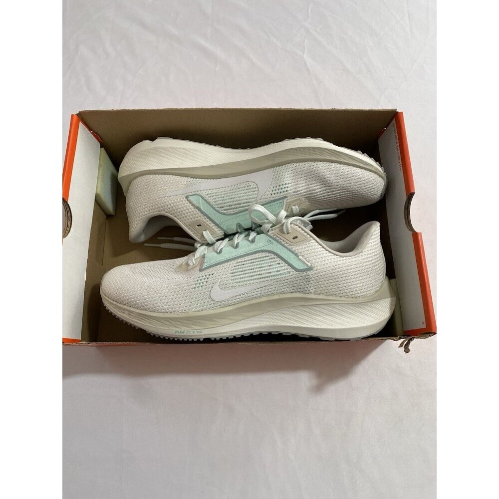 New Women’s Size 11 White Nike Air Zoom Pegasus 40 PRM Running Shoes FN7629 030